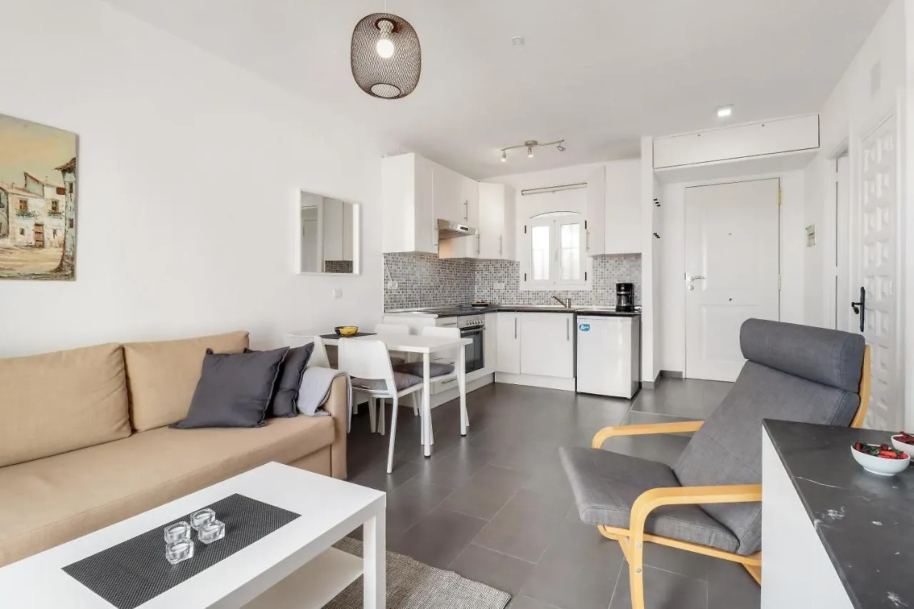 Apartment 1 Bedroom In Verano Azul, Free Wi-Fi Nerja Spain