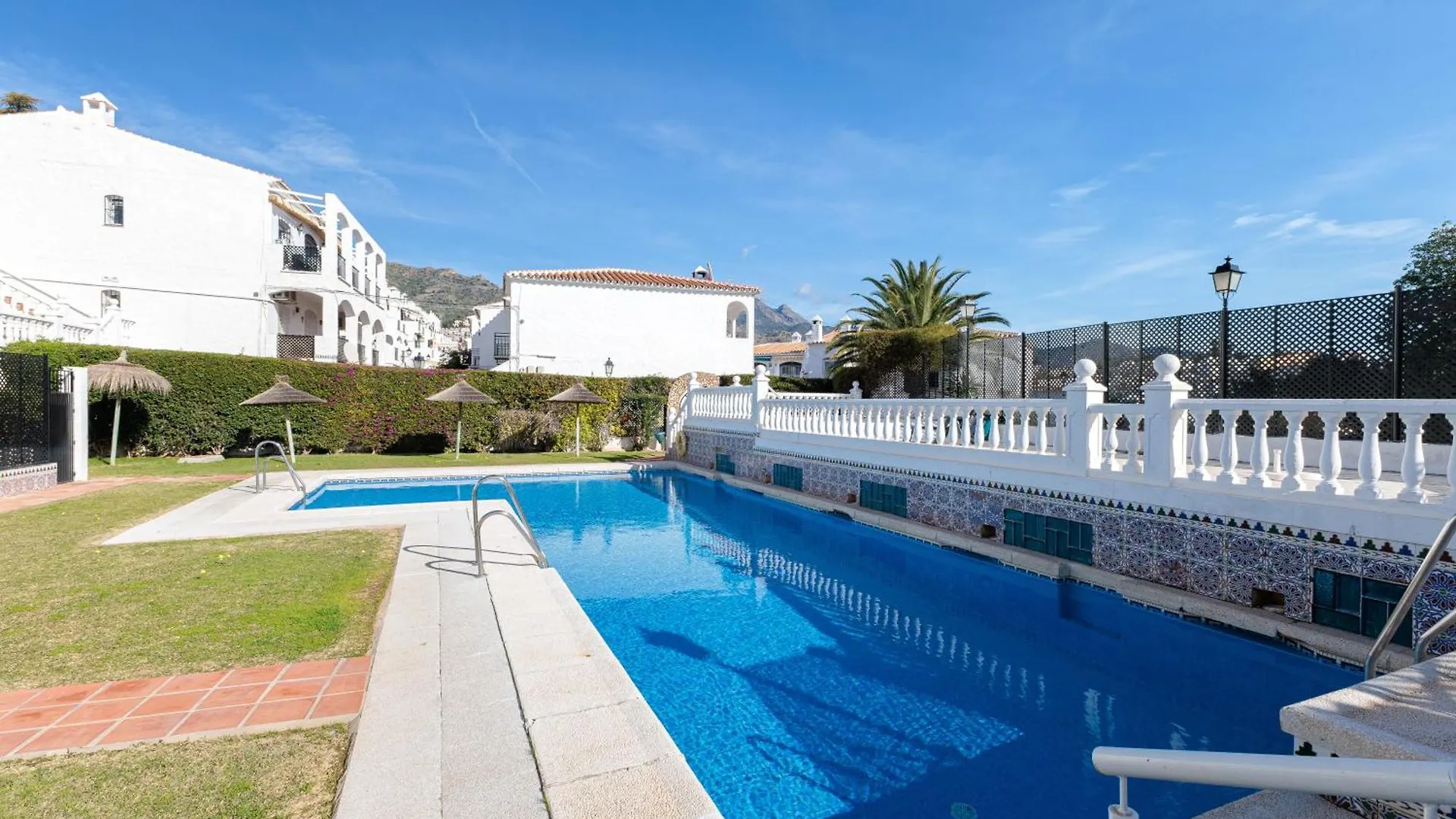 Apartment 1 Bedroom In Verano Azul, Free Wi-Fi Nerja Spain